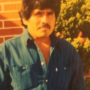 Meet your Posher, Adalmiro